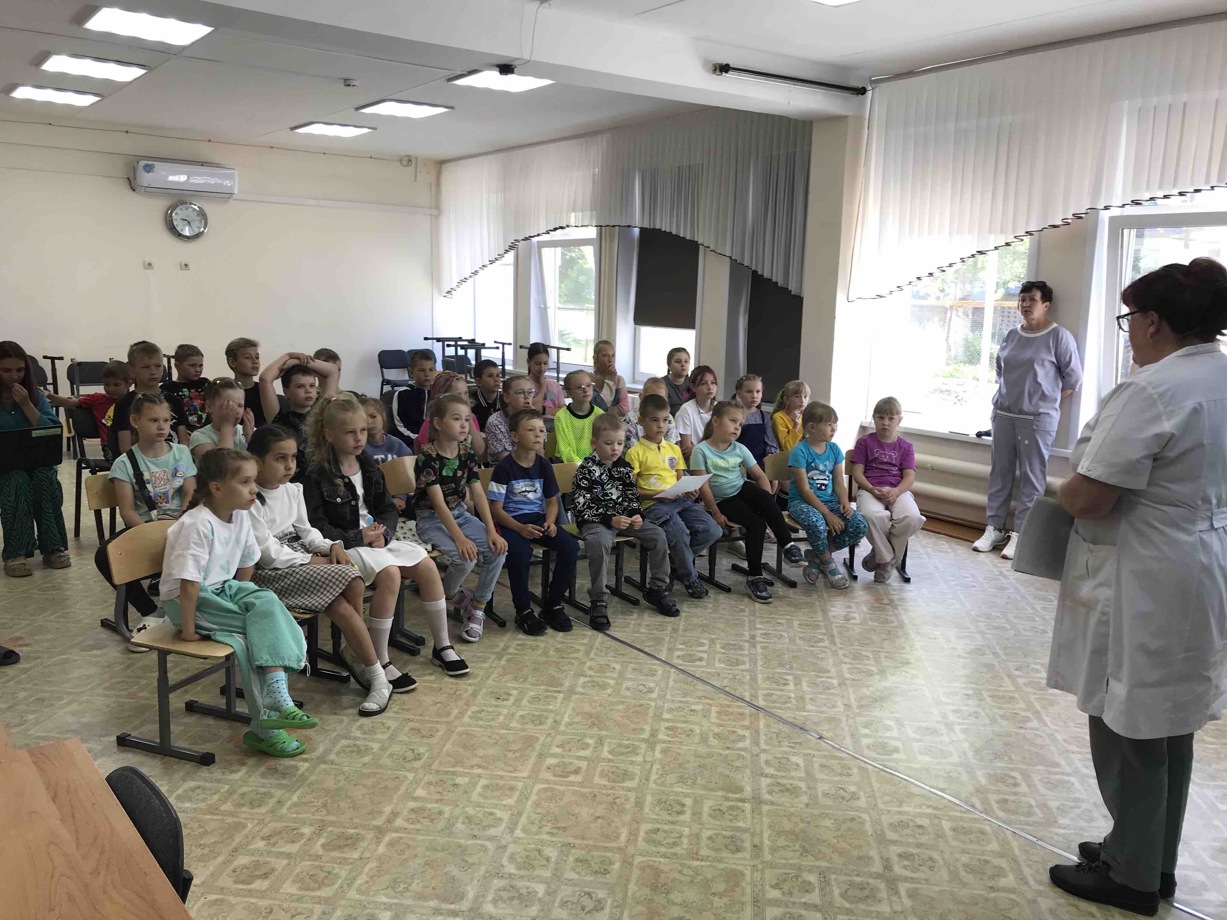 22.06.2024 в лагере прошло мероприятие, посвященное Дню памяти и скорби..